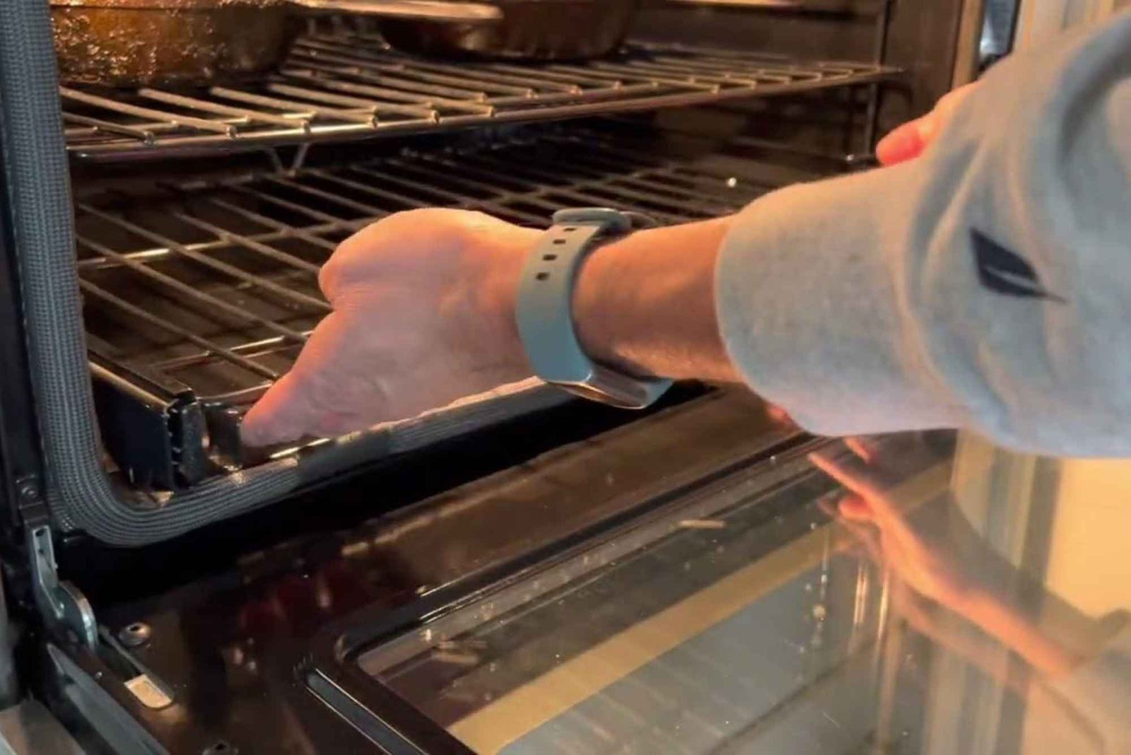 Why Oven Racks Don’t Slide Properly